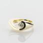 Preview: Ein Ring aus 585er Gelbgold mit einem 0.54ct Brillanten