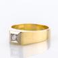 Preview: Ring aus 585er Gelbgold und Weißgold mit 0.13ct Brillant