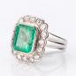 Preview: Cocktailring (750er Gold) mit 5.50ct Smaragd und 1.10ct Brillanten