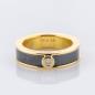 Preview: Ring aus 750er Gelbgold mit Keramikinlay und 0.04ct Diamant