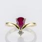 Preview: Cecilia Ring aus 585er Gelbgold mit 1.18 ct Rubin und 0.10 ct Brillant