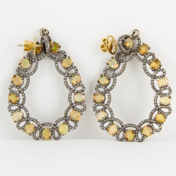 Ausgefallene Ohrhänger (750er Gold + Silber) mit Opalen und Diamanten