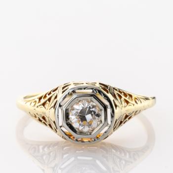 Art Deco Ring aus 585er Gold mit 0.40ct Brillant