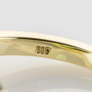 Ring aus 585er Gelbgold mit 7.75ct Peridot