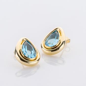 10 ct Blue Topaz Earrings in 14K Yellow Gold