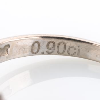 Ladies ring (14k gold) with a 0.90ct diamond
