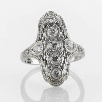 Art Deco Ring aus 750er Weißgold mit 1.0ct Brillanten