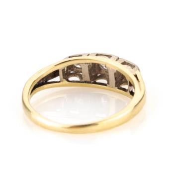 Preview: Vintage Damenring (585er Gold) mit Brillanten