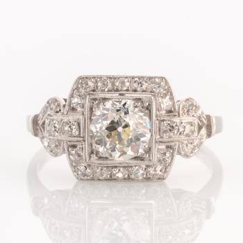 Art Deco ring (18k Gold) with 1.50ct diamonds