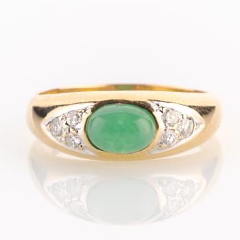 Damenring (585er Gold) mit Smaragd und Brillanten