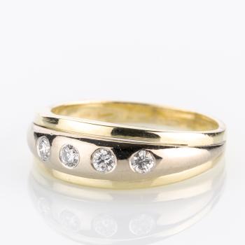 Ladies ring 14k gold with 0.22ct diamonds