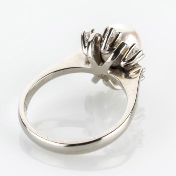 Ring 585er Gold mit Perle und 0.24ct Brillanten