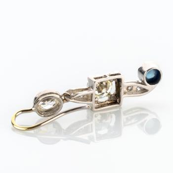 Art Deco earrings platinum with 2.10ct diamonds and 0.20ct sapphires