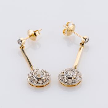 Preview: Diamond Earrings in 14K Yellow Gold