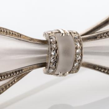 Preview: Art Nouveau Brosche aus 585er Gold mit Camphor Glass und Altschliff-Diamanten