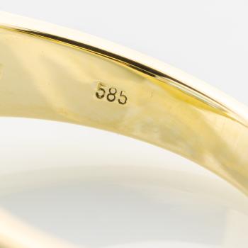 14k gold ring with an 2.42ct aquamarine