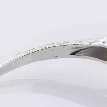 Ring aus 750er Weißgold mit 0.07ct Brillant