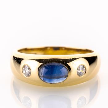 14k gold ring with a 1.0ct sapphire and 0.20ct diamonds