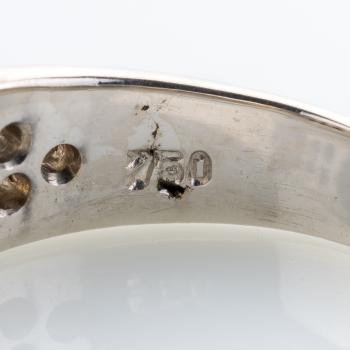 Vintage Ring aus 750er Gold mit 0.50ct Saphir und 0.28ct Diamanten