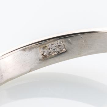 Ring aus 585er Weißgold mit 1.0ct Saphir und 0.20ct Brillanten