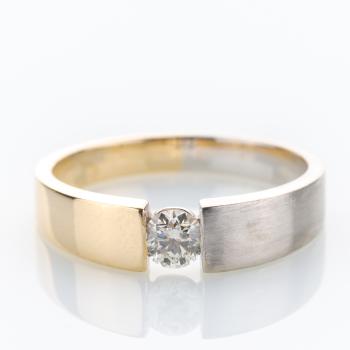 14k gold ring with a diamond