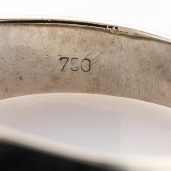 Ring aus 750er Weißgold mit 0.30ct Brillanten