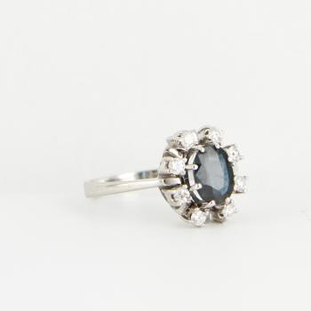 Preview: Damenring 585er Gold mit 1.50ct Saphir und 0.32ct Brillanten