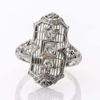 Art Deco Ring aus 750er Weißgold mit 0.20ct Brillanten