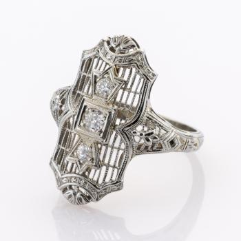 Preview: Art Deco Ring aus 750er Weißgold mit 0.20ct Brillanten