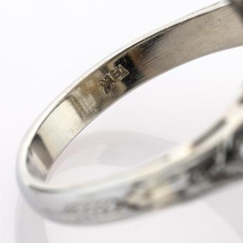 Preview: Art Deco Ring aus 750er Weißgold mit 0.20ct Brillanten