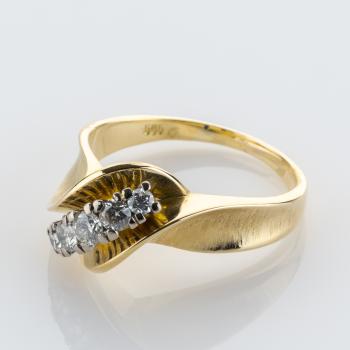 Preview: Vintage Ring aus 585er Gold mit 0.25ct Brillanten