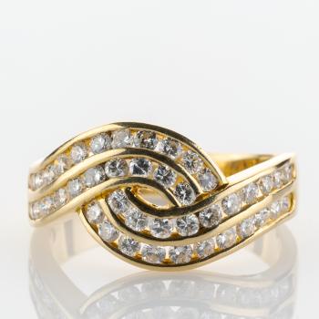 Ring aus 750er Gold mit 1.0ct Brillanten