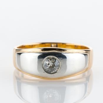 Vintage Ring aus 585er Gold mit einem 0.25ct Brillant