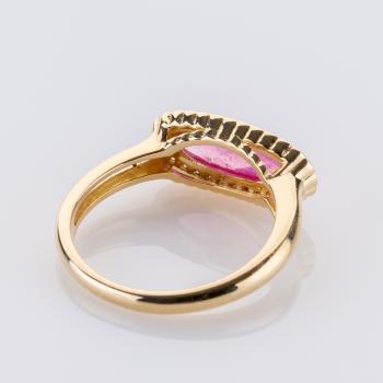 Preview: 1.0ct Ruby and 0.30ct Diamond Ring in 14K Yellow Gold