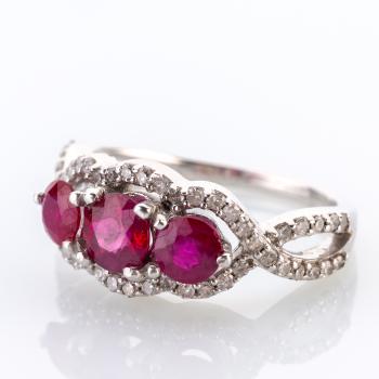 Preview: Damenring 585er Gold mit 1.50ct Rubine und 0.75ct Brillanten
