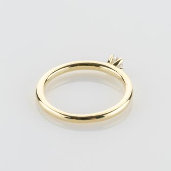 Preview: Ring aus 585er Gelbgold mit 0.10ct Brillant