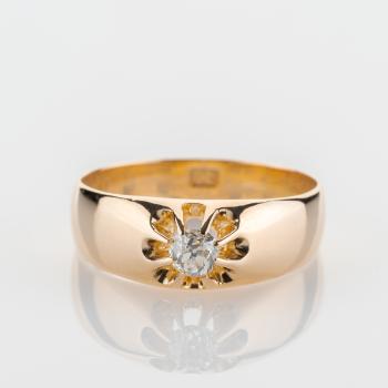 Ring aus 585er Gelbgold mit 0.15ct Brillant