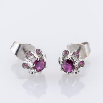 Preview: Ruby Stud Earrings in 14K White Gold, ca. 1970