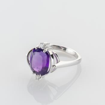 Preview: Ring aus 585er Weißgold mit 3.0ct Amethyst & 0.08ct Brillanten