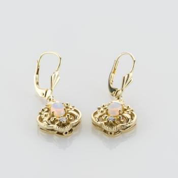 Preview: Opal Drop Earrings in 14K Yellow Gold with 0.04 ct Diamonds