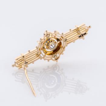 Antike Brosche aus 585er Gelbgold mit Saphir und Diamantrosen