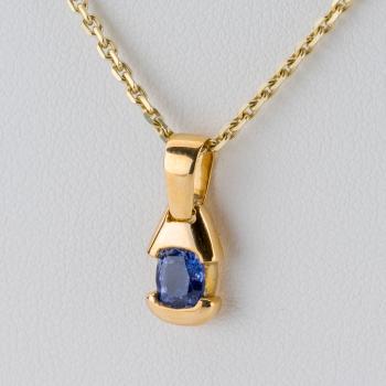 0.60 Carat Sapphire Pendant in 14k Yellow Gold