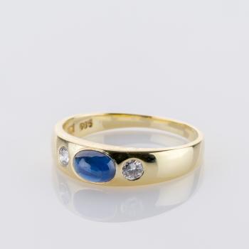 Preview: Ring aus 585 Gelbgold mit 0,30 ct Saphir und 0,10 ct Brillanten