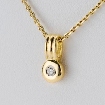 0.05ct Diamond Pendant in 18K Yellow Gold