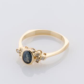 Preview: 0.60ct Sapphire and 0.12ct Diamond Ring in 14K Yellow Gold