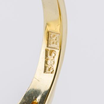 Ring aus 585 Gelbgold mit Opal