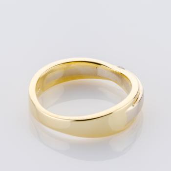 Preview: Ring aus 585 Mehrfarbgold mit 0,06 ct Brillant