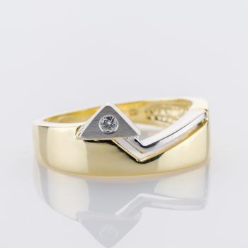Ring aus 585 Mehrfarbgold mit 0,02 ct Brillant