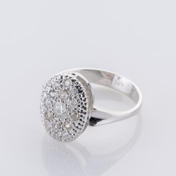 Preview: Ring aus 585er Weißgold mit 0,60 ct Brillanten