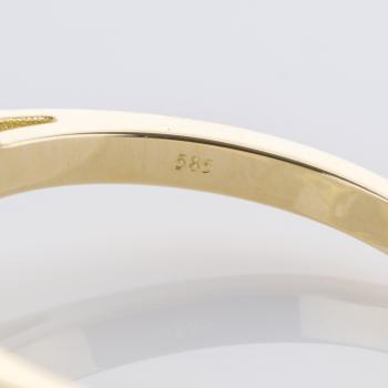 2.31ct Sapphire and 0.30ct Diamond Ring in 14K Yellow Gold